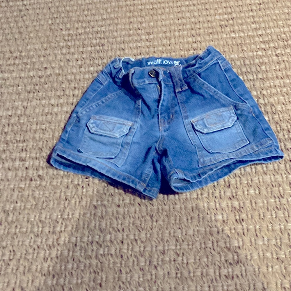 Girls short. Big girl